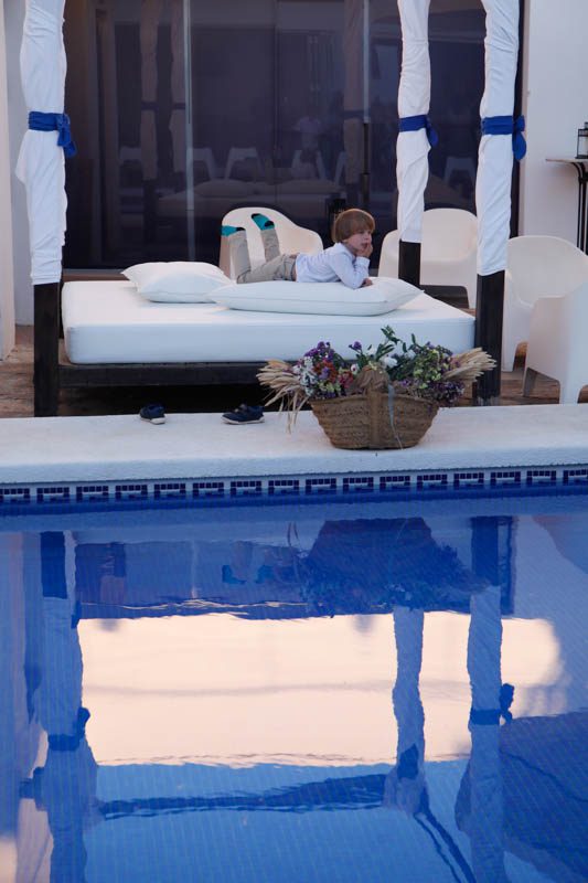 Mediterrane Sommerhochzeiten: Schönes Hotel mit Pool