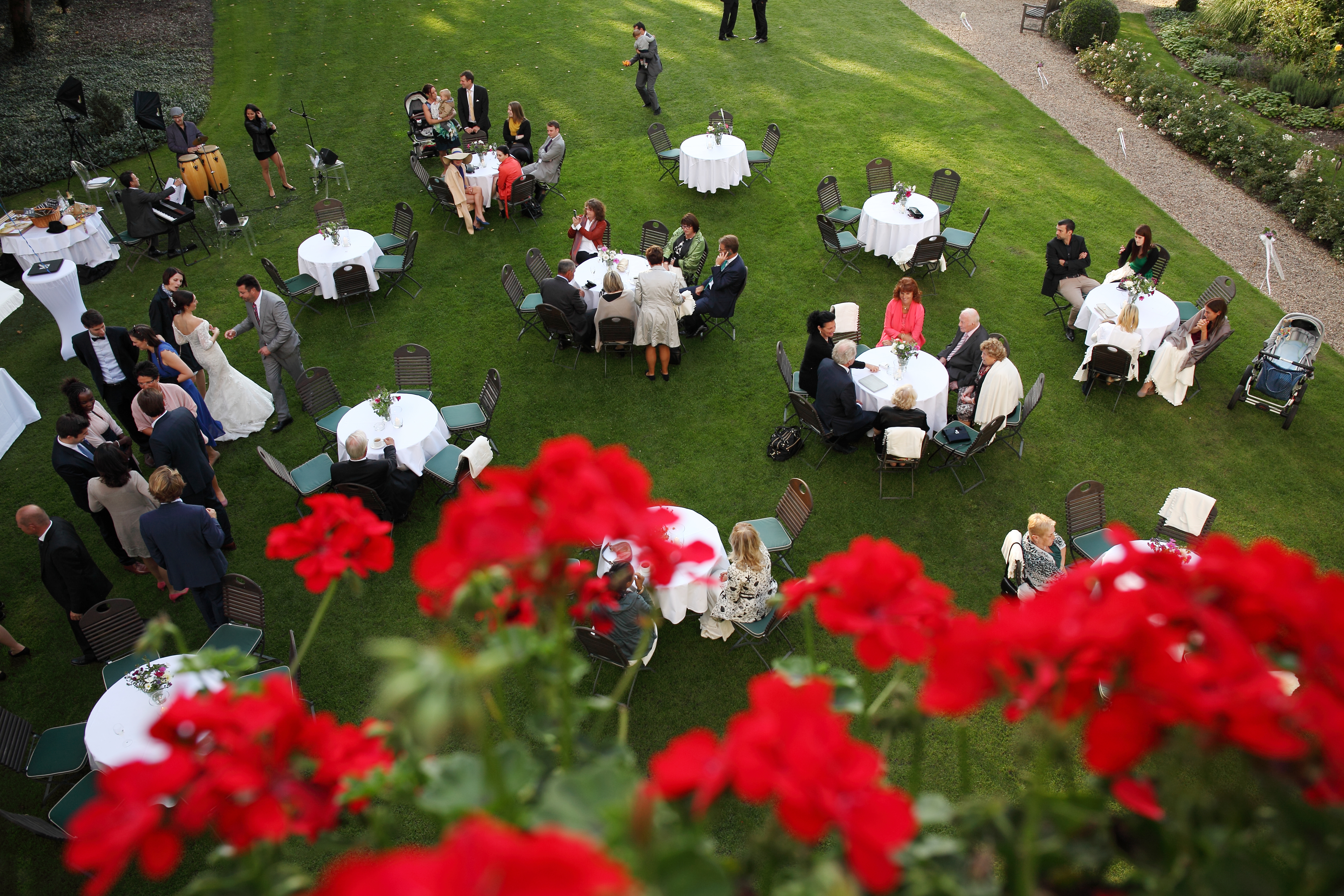 Hochzeitsfotograf schießt Foto Goldene Hochzeit Stift