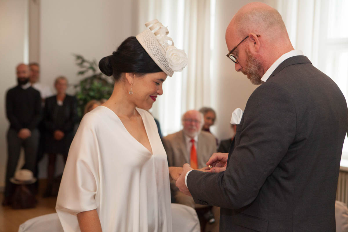Das Ja-Wort während der standesamtlichen Zeremonie